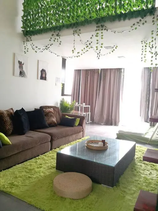 Jungle Loft For 6-7Pax Near Ikea, Kidzania And 1U Apartment Petaling Jaya