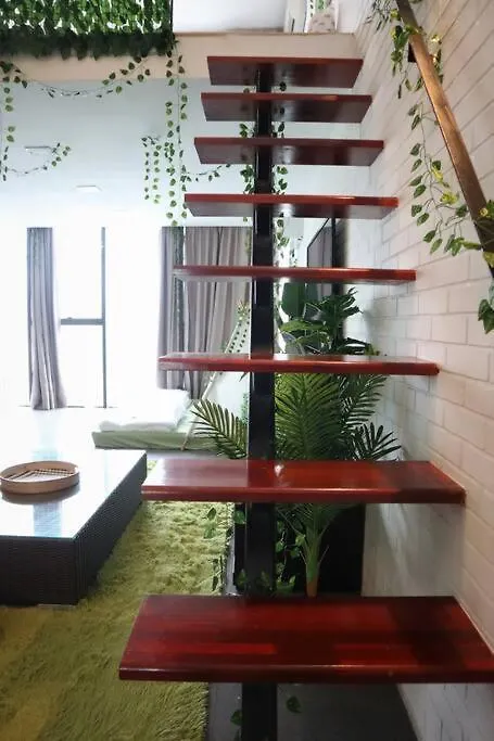 Jungle Loft For 6-7Pax Near Ikea, Kidzania And 1U Apartment Petaling Jaya